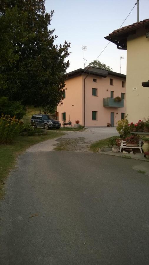 Sot La Mont Bed and Breakfast Cividale del Friuli Exteriör bild